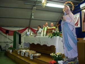 Durante la S. Messa ...