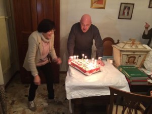 Si spegne le candele ..